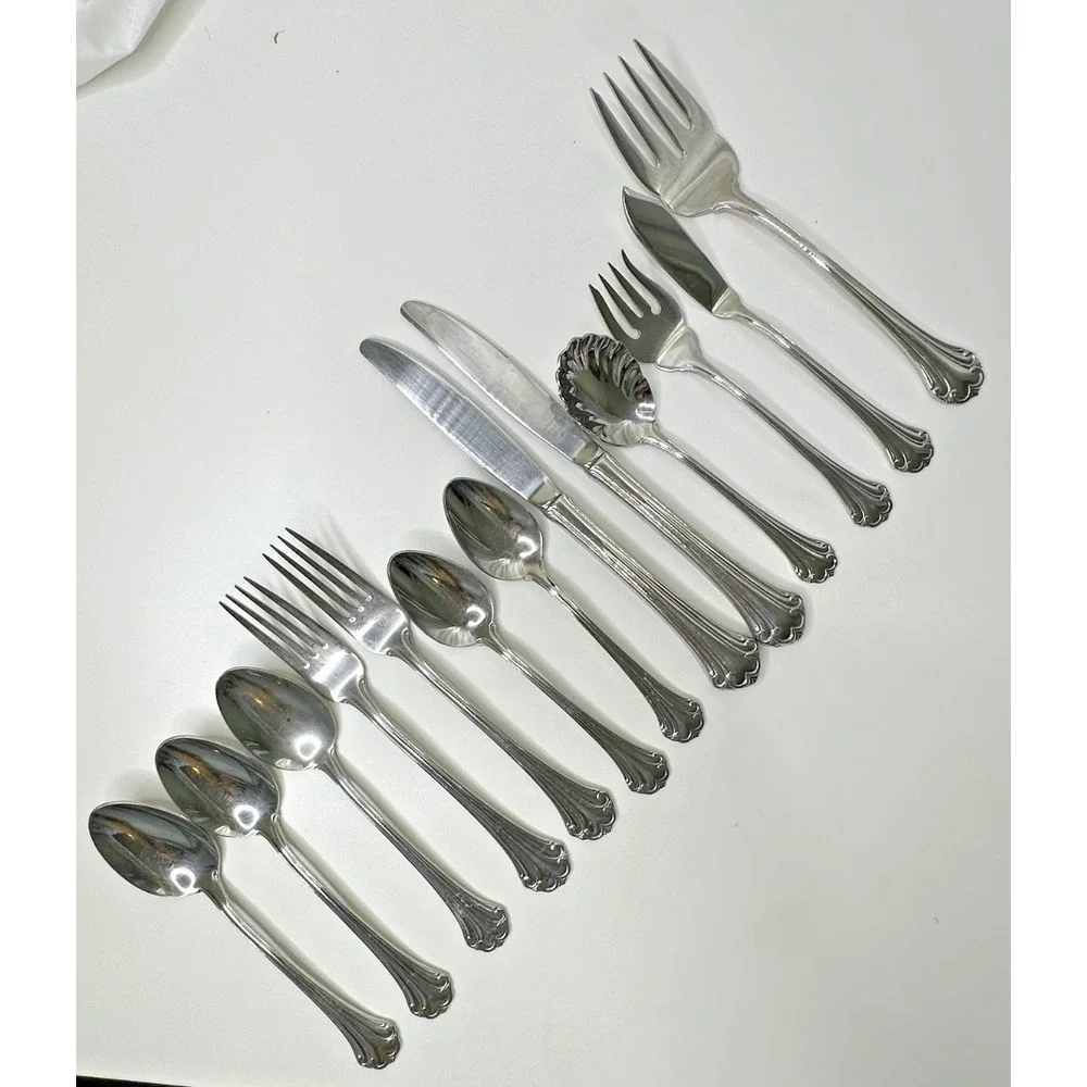 Reed & Barton REGINE Stainless Flatware Replacement Set 13 Dinner Fork Serving